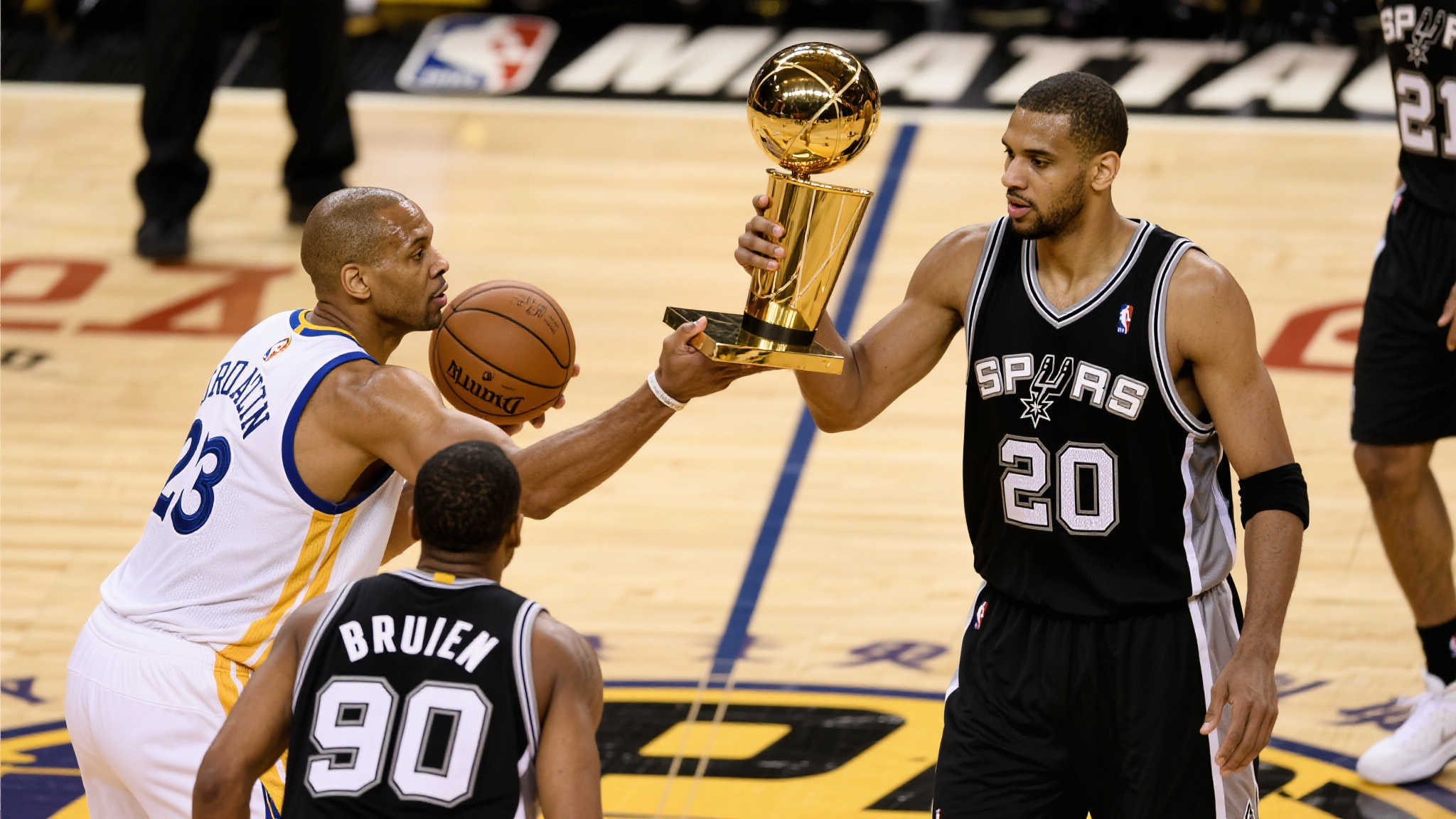 曼联MU游戏中心